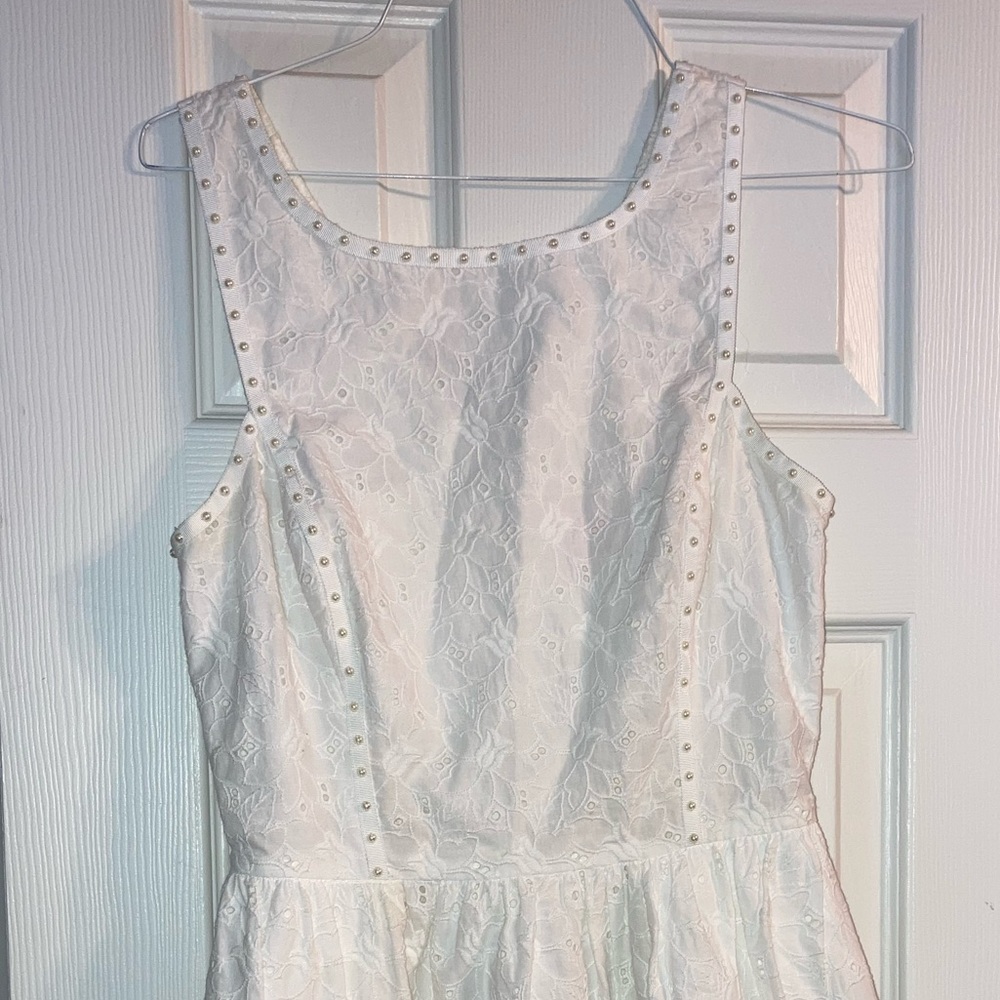 Lilly Pulitzer white lace sandrine dress size 2.